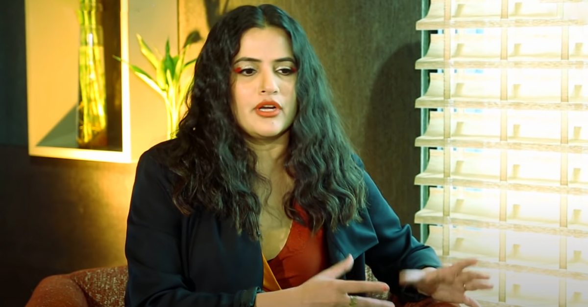 Sona Mohapatra: సింగర్ కు స్టార్ హీరో ఫ్యాన్స్‌ వేధింపులు! లంచ్‌ బాక్స్ లో మలం పంపి..!