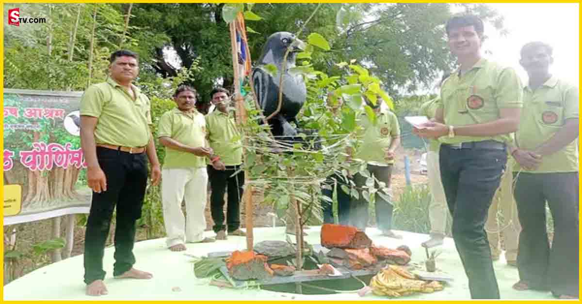 Men: భార్యా బాధితుల వింత పూజలు.. ‘దేవుడా! ఈ భార్యలు 7 సెకన్లు కూడా మాకొద్దు’..