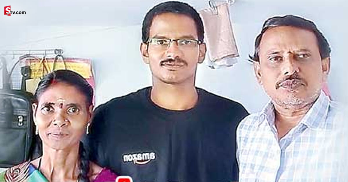 Khammam: పేదింటి బిడ్డకు పెద్ద కొలువు.. ఏడాదికి ఏకంగా రూ. 64 లక్షల వేతనం!