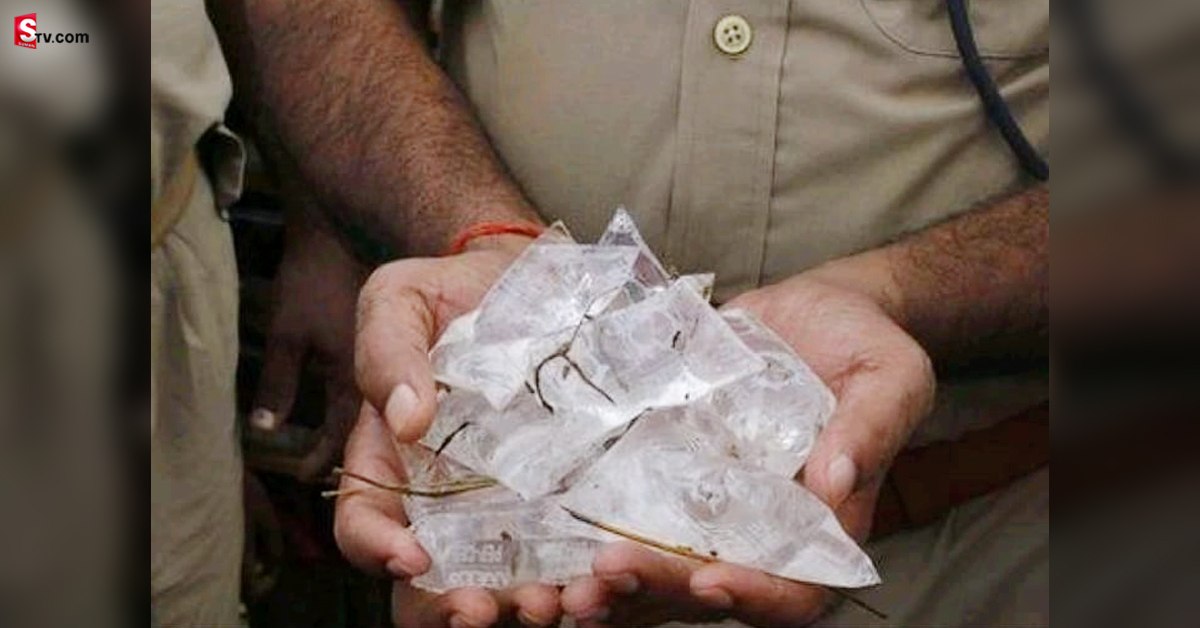 దారుణం: కల్తీ సారా తాగి 9 మంది అమాయకులు మృతి!