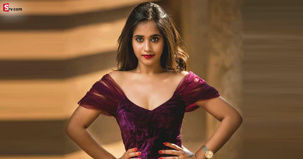 Deepthi Sunaina: ప్రేమపై బిగ్ బాస్ దీప్తి సునైనా ఇంటరెస్టింగ్ కామెంట్స్..!