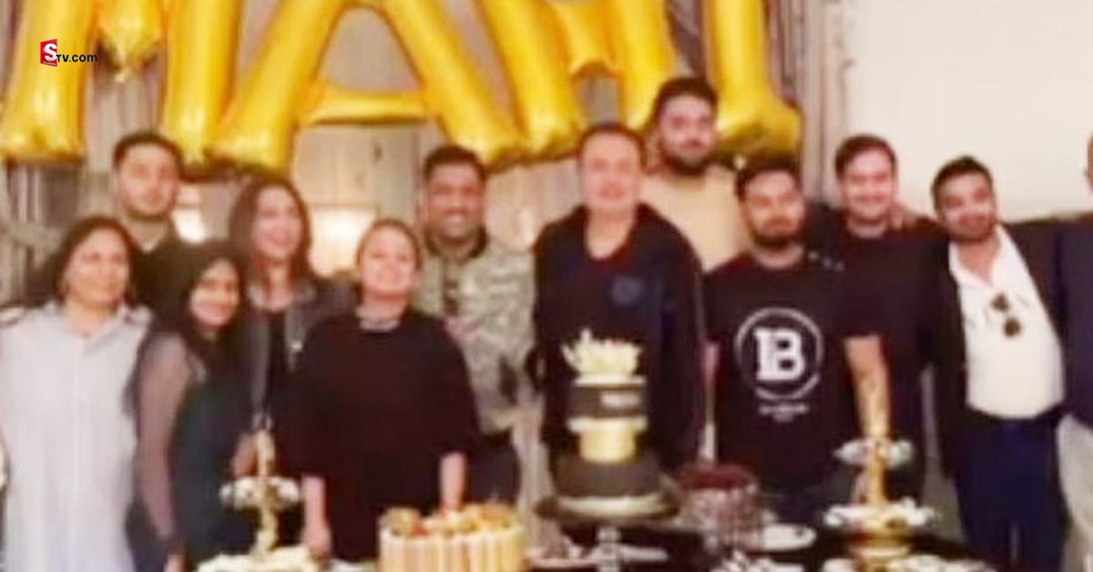 MS Dhoni: లండన్‌ లో ధోనీ బర్త్‌ డే సెలబ్రేషన్స్‌.. పాల్గొన్న పంత్‌!