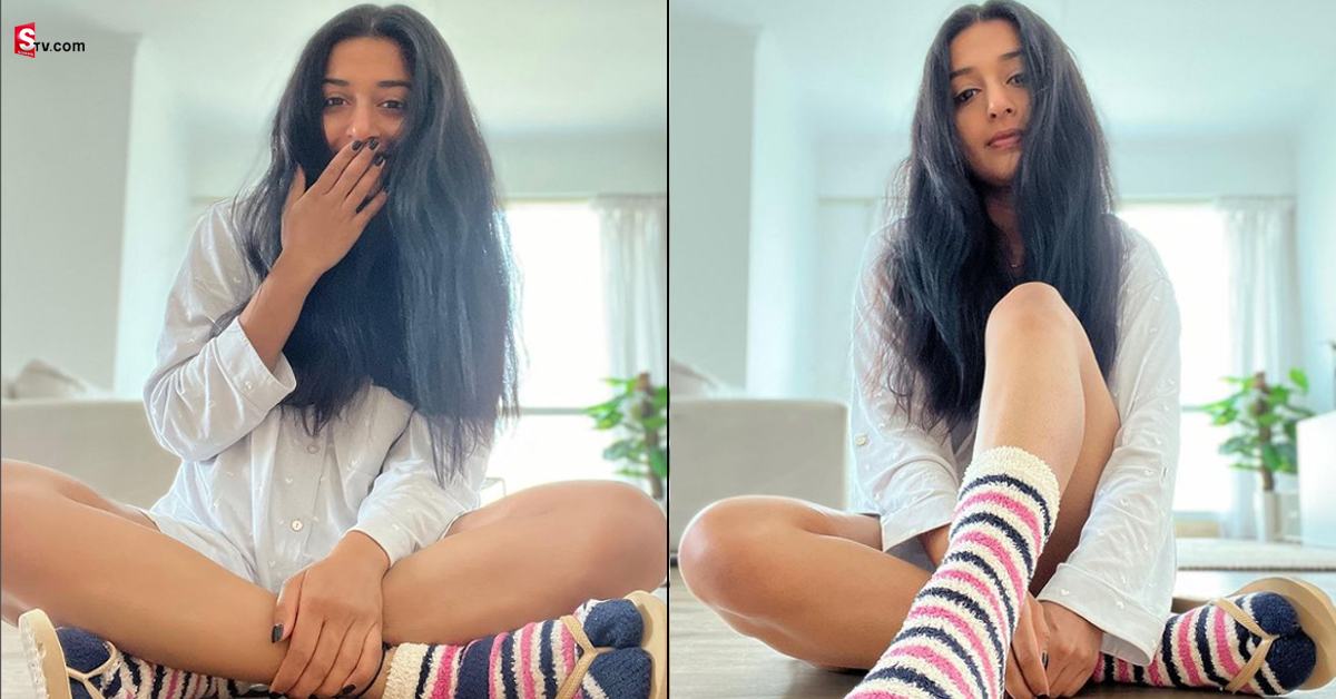 Actress Meera Jasmine: ప్యాంట్ లేకుండా  ఫోటోకు ఫోజులిచ్చిన మీరా జాస్మిన్!