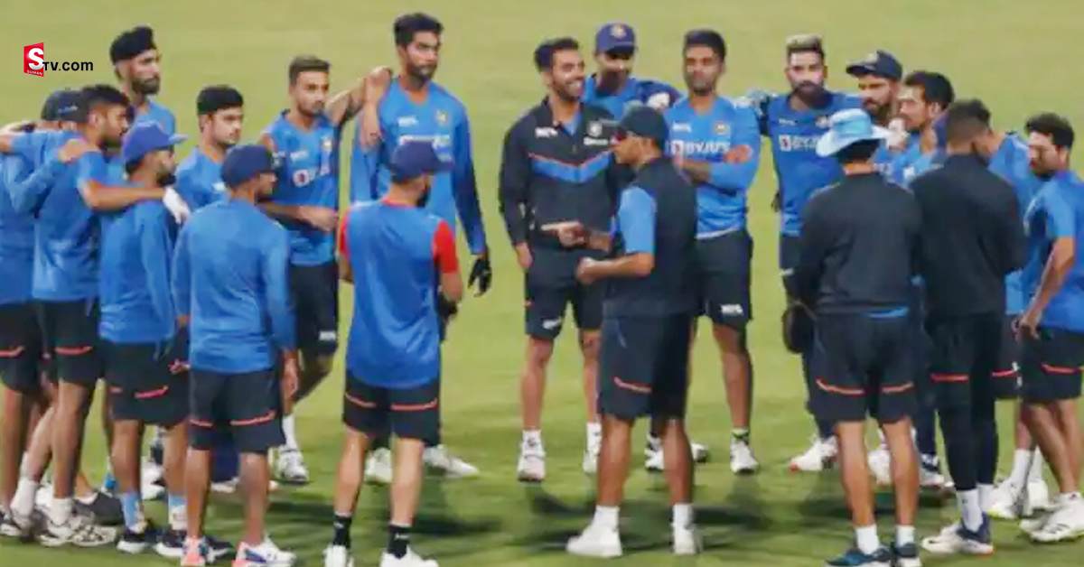 IND vs WI: వెస్టిండీస్‌తో తొలి వన్డేకు ముందు టీమిండియాకు భారీ ఎదురుదెబ్బ!