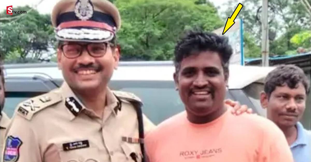 వరద ముంపు నుండి 1200 మందిని రక్షించిన రియల్ హీరో!