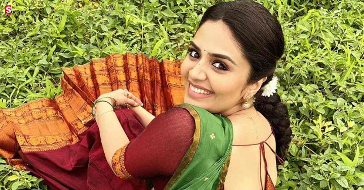 Sreemukhi: పదహారణాల తెలుగమ్మాయిల శ్రీముఖి.. ఫోటోలు వైరల్!