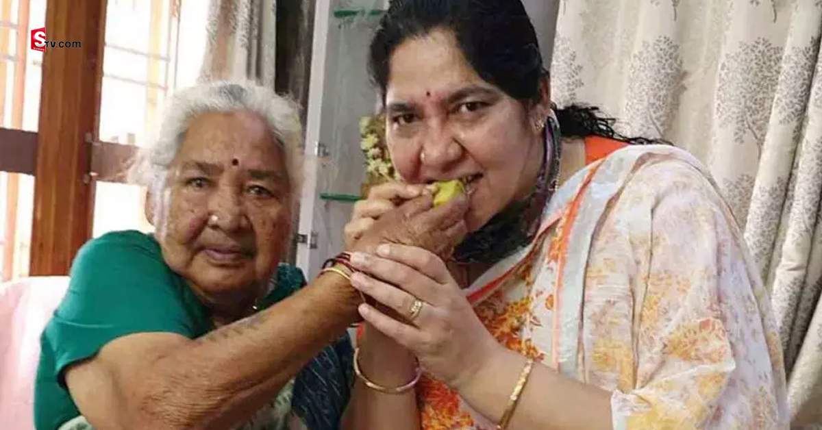 Sathyavathi Rathod: మంత్రి సత్యవతి రాథోడ్ కు మాతృ వియోగం