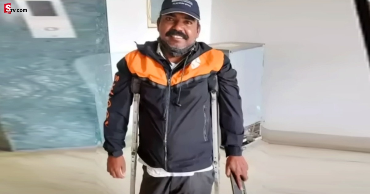 ఫుడ్ డెలివరీ ఆలస్యం.. డెలివరీ చేసిన వ్యక్తిని క్షమాపణ అడిగిన కస్టమర్!