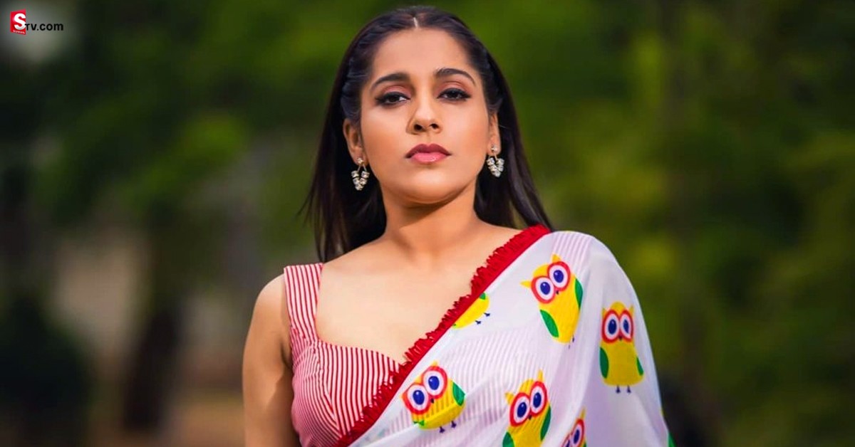 Rashmi Gautam: సెటైర్‌ వేసిన నెటిజన్‌.. అదిరిపోయే రిప్లై ఇచ్చిన యాంకర్‌ రష్మీ!