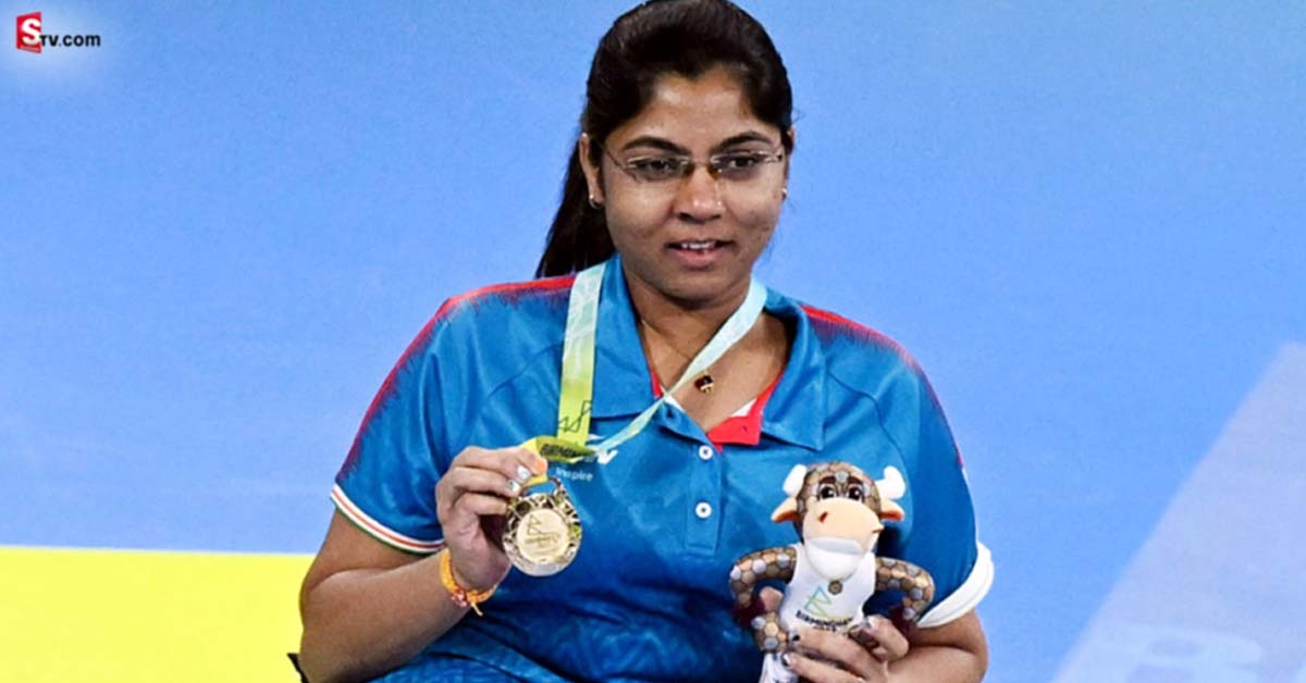 గోల్డ్ మెడల్ సాధించి చరిత్ర సృష్టించిన భవినా పటేల్!