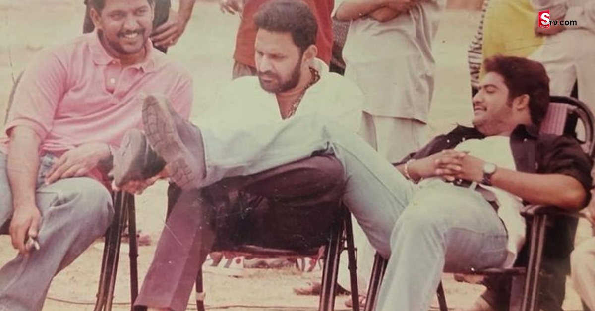 కొడాలి నానిపై కాలేసి కూర్చున్న జూనియ‌ర్ యన్టీఆర్! ఫోటోలు వైరల్..