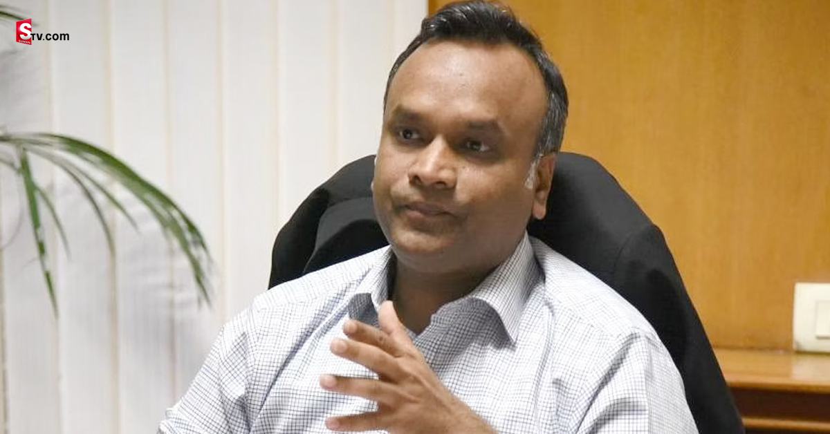 ప్రభుత్వ ఉద్యోగాల కోసం మహిళలు అధికారుల కోరికలు తీర్చాలట: కాంగ్రెస్‌ నేత