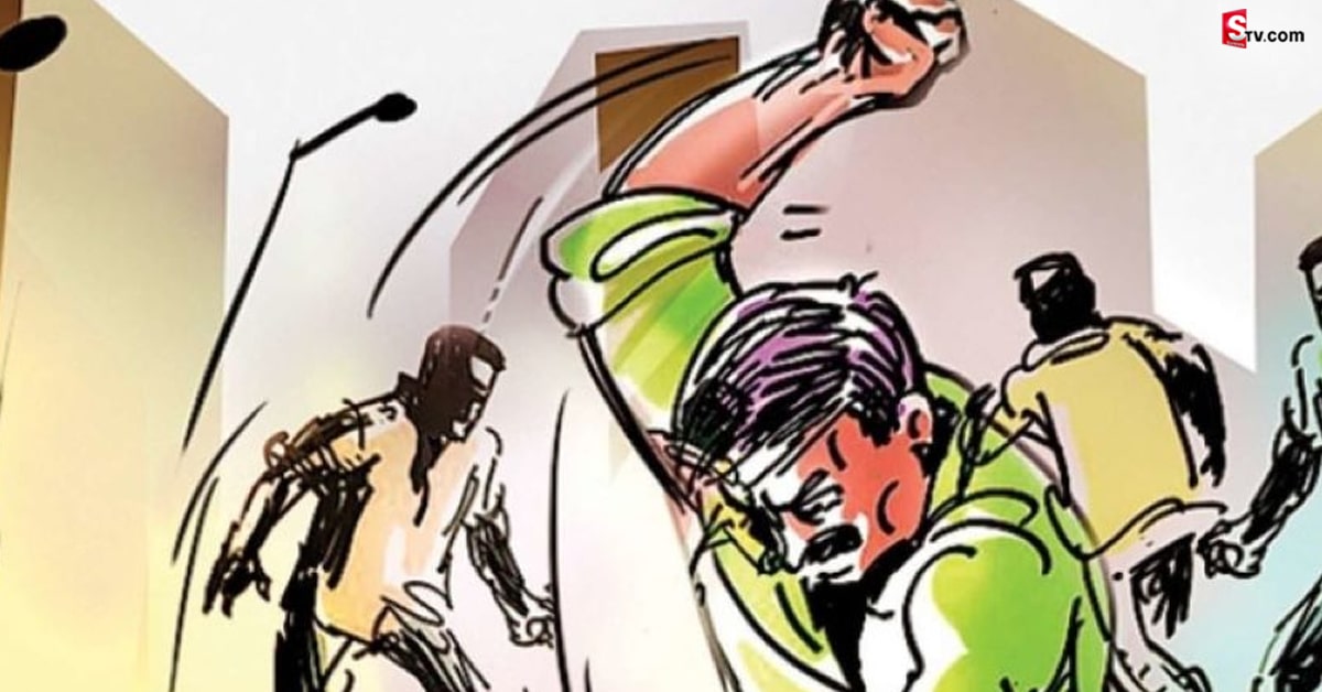 సంసారంలో చిచ్చురేపిన అక్రమ సంబంధం.. ప్రియుడిని స్క్రూ డ్రైవర్ తో..