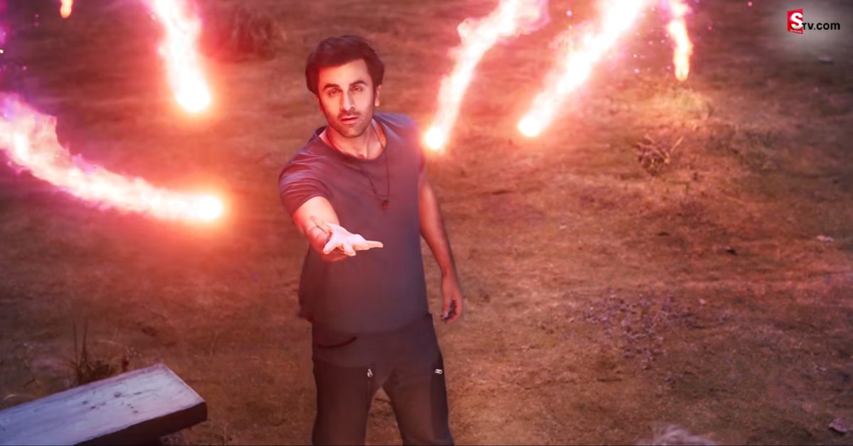 Brahmastra Review: ‘బ్రహ్మాస్త్ర’ సినిమాపై తరణ్ ఆదర్శ్ షాకింగ్ రివ్యూ
