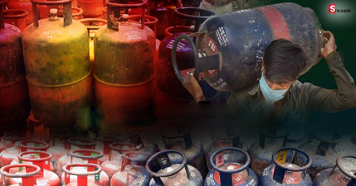 LPG Price: వినియోగదారులకు గుడ్‌ న్యూస్‌.. భారీగా తగ్గిన సిలిండర్‌ ధర!