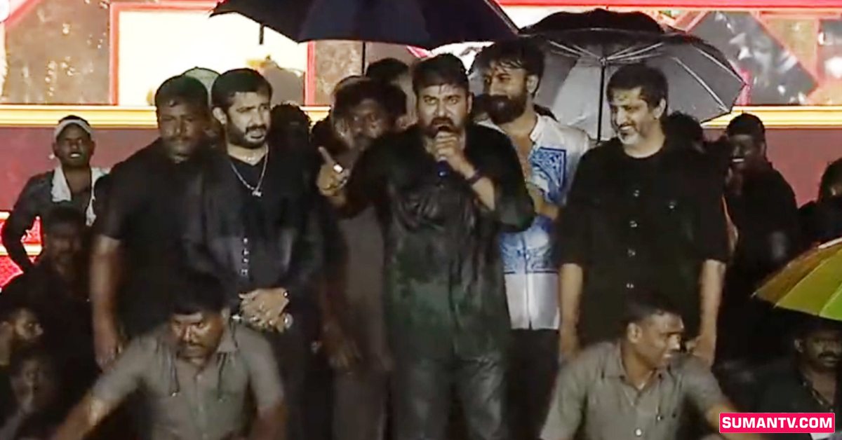 God Father: అభిమానులే నాకు గాడ్ ఫాదర్.. చిరంజీవి పవర్‌ఫుల్‌ స్పీచ్‌!