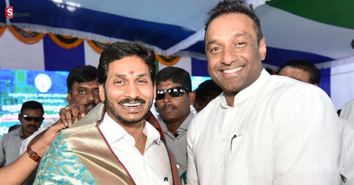 YS Jagan: బాల్య స్నేహితుడి కోసం నెల్లూరుకు సీఎం జగన్.. చరిత్రలో మిత్రుడి పేరు నిలిచేలా..