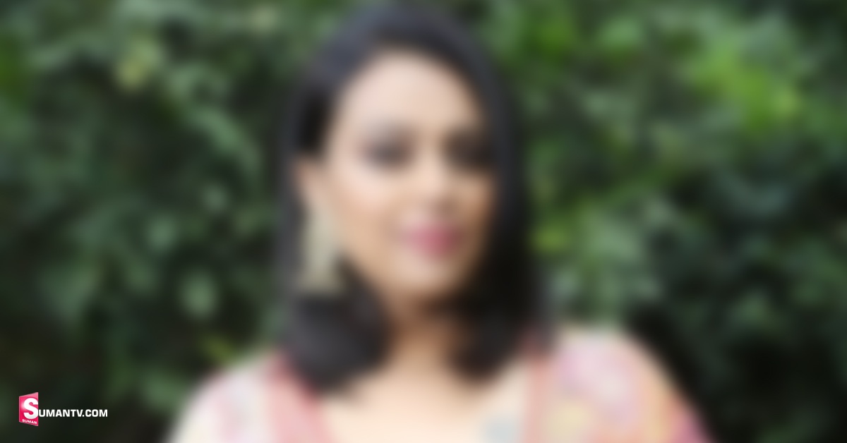 Movie News: 2 నిమిషాలు వెళ్లి వస్తే 5 కోట్లు ఇస్తారా?  నీచంగా మాట్లాడుతున్నారు: స్టార్ హీరోయిన్!