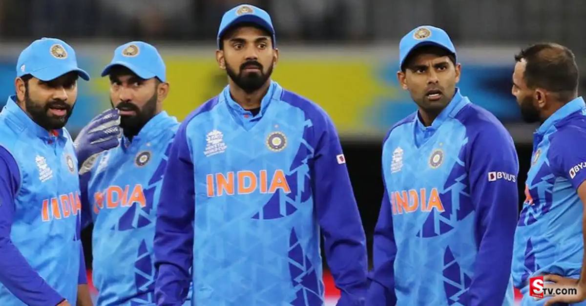 ఒక్క ఓటమితో కష్టాల్లో టీమిండియా! ఇలా జరిగితే సెమీస్ చేరడం కష్టమే!