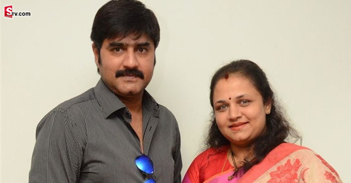 హీరో శ్రీకాంత్, ఊహ మధ్య విడాకులంటూ వార్తలు.. అసలు నిజం ఏమిటంటే?