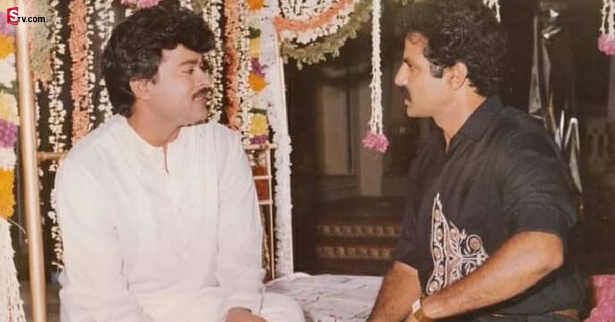 చిరంజీవి మూవీ షూటింగ్ లో బాలకృష్ణ! ఓల్డ్ పిక్ వైరల్!
