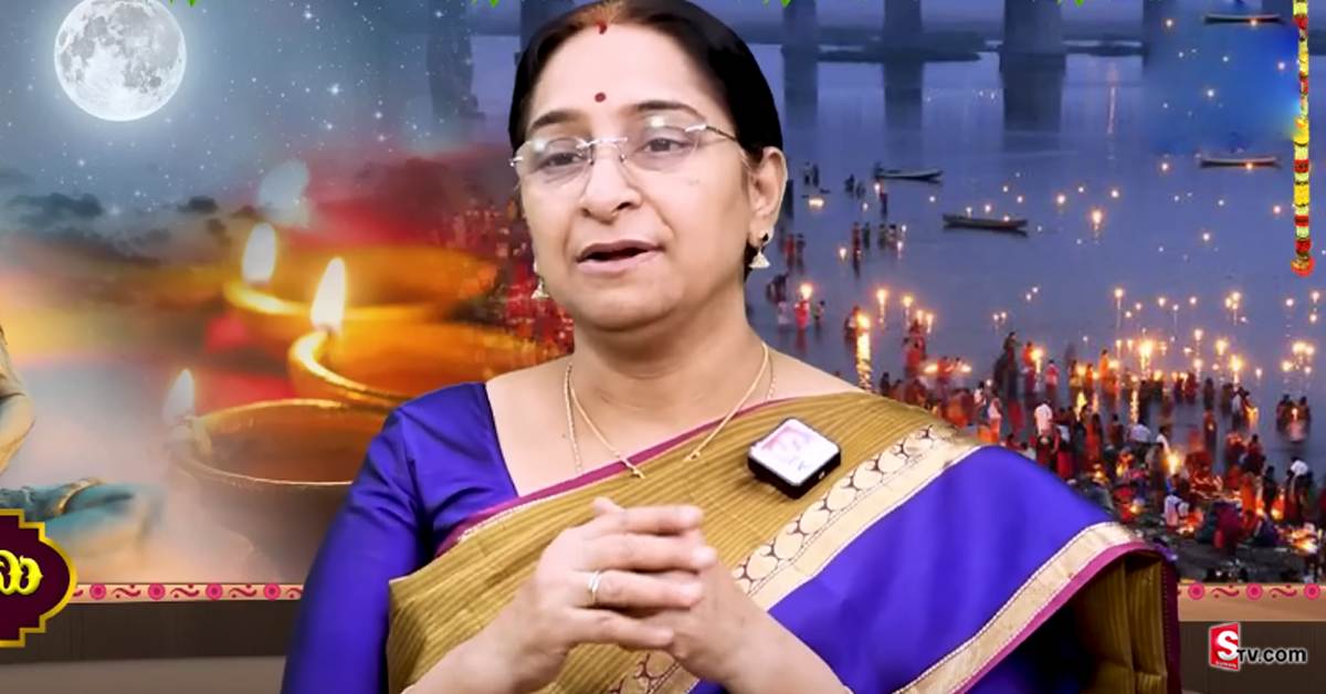 చంద్రగ్రహణం రోజే కార్తీక పౌర్ణమి.. ఏ రోజు 365 వత్తులతో దీపం పెట్టాలంటే!