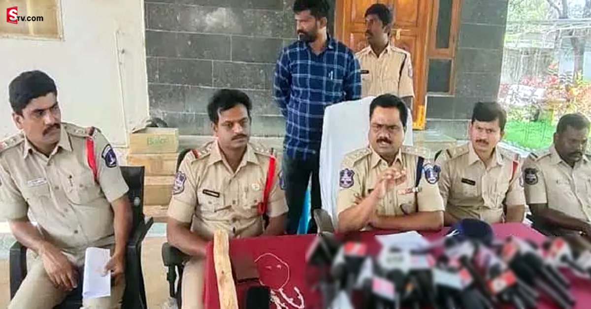 దారుణం: ఇద్దరు వేశ్యల మధ్య గొడవ! తనకన్నా అందంగా ఉందని చంపేసింది!