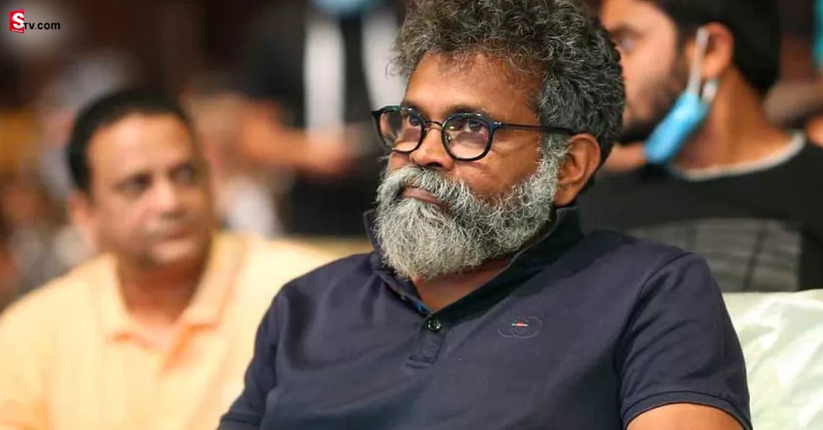 క్యాన్సర్‌ పేషెంట్ కి ఆర్థిక సాయం.. మంచి మనసు చాటుకున్న డైరెక్టర్ సుకుమార్!
