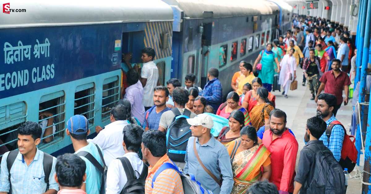 సంక్రాంతికి ఊరెళ్లే వారికి రైల్వే శాఖ శుభవార్త! హ్యాపీగా పడుకుని పోవచ్చు!