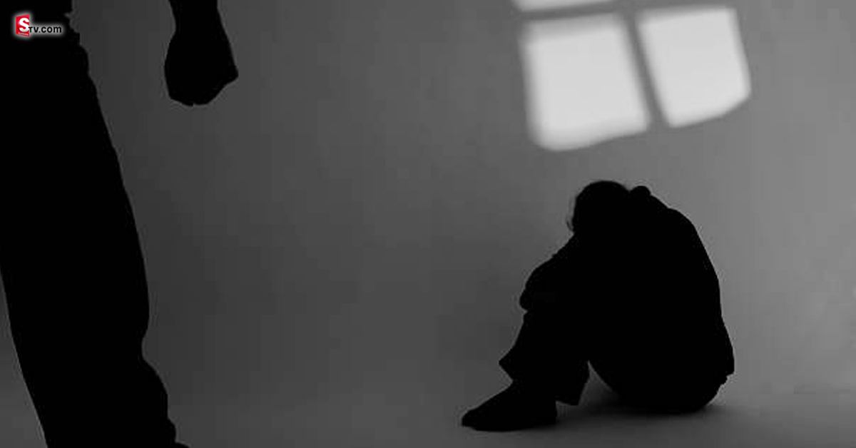 రూ.10 కోసం స్నేహితుడిని కొట్టి చంపిన యువకుడు!