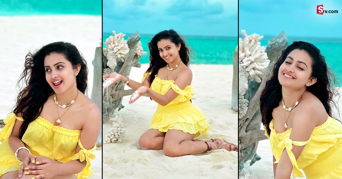 మాల్దీవుల్లో రచ్చ చేస్తోన్న దీపికా పిల్లి.. పొట్టి గౌనులో హాట్‌ పోజులు!