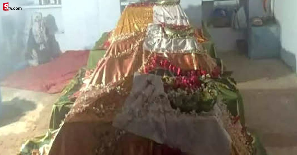 హైదరాబాద్‌లో కలకలం.. బాబా కలలో చెప్పాడని.. ఇంట్లోనే సమాధి కట్టి పూజలు!