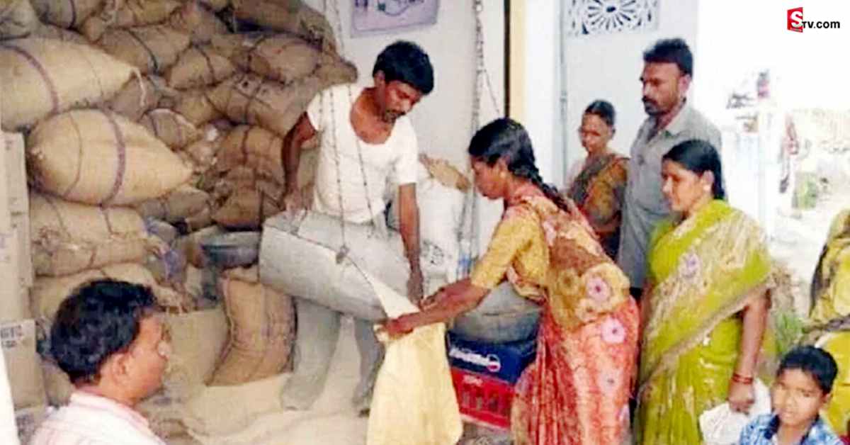 టెన్త్ అర్హతతో రేషన్ డీలర్ ఉద్యోగాలు.. పూర్తి వివరాలివే..