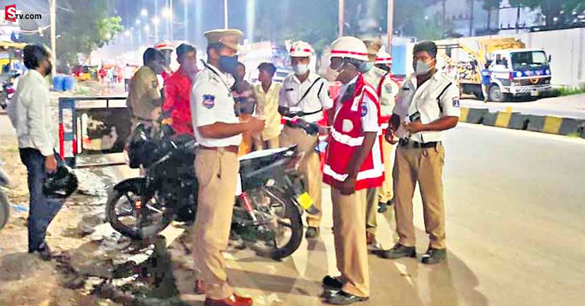 డిసెంబర్‌ 31 ఎఫెక్ట్‌! వేల సంఖ్యలో డ్రైవింగ్‌ లైసెన్స్‌లు రద్దు