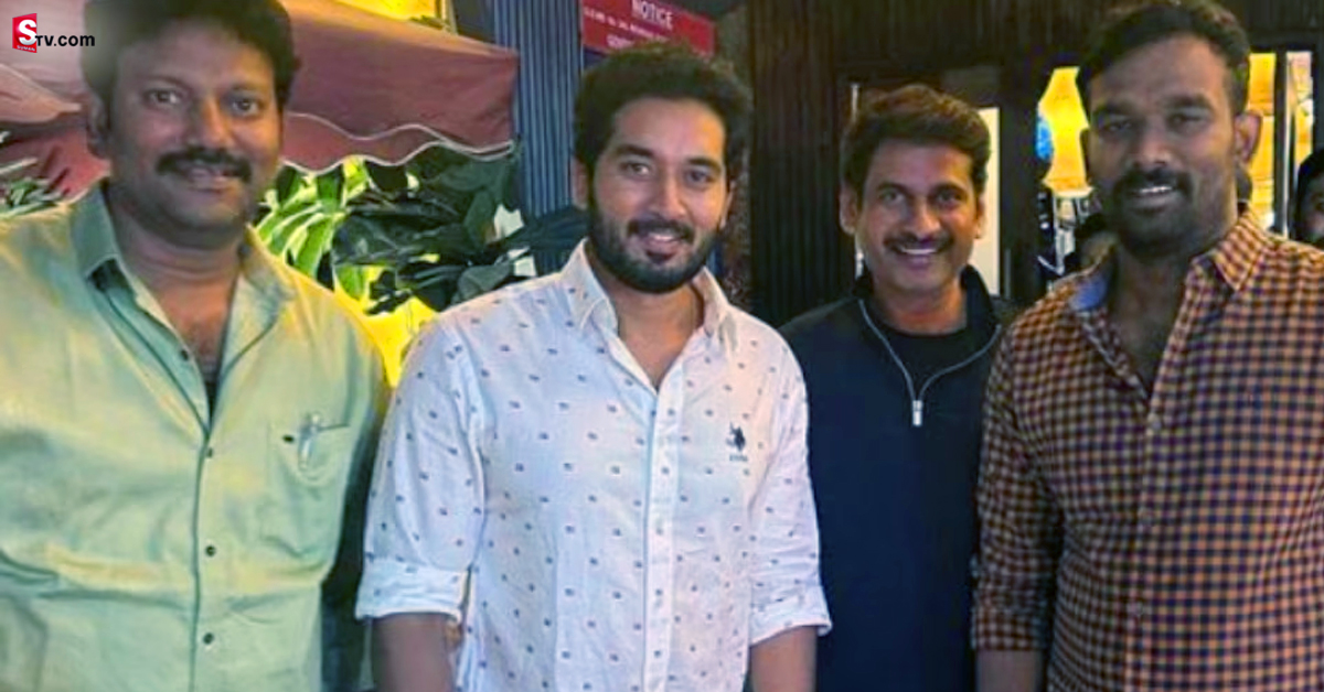 టీడీపీ నేత పరిటాల శ్రీరామ్ తో  నటుడు పరిటాల నిరుపమ్!  ఫోటో వైరల్..