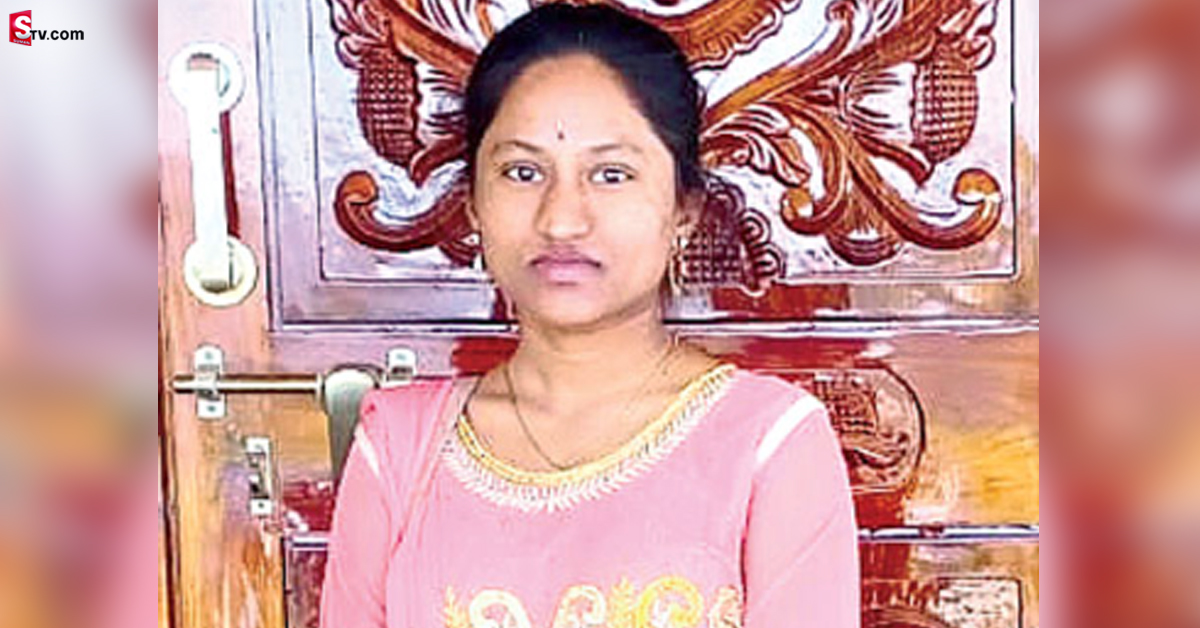తల్లి పారిశుద్ధ్య కార్మికురాలు.. కుమార్తె ప్రభుత్వ అధికారి!