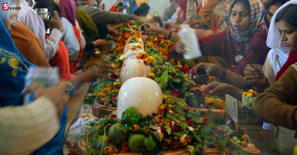 మహా శివరాత్రి ఎలా జరుపుకోవాలి! అసలైన విధానం!