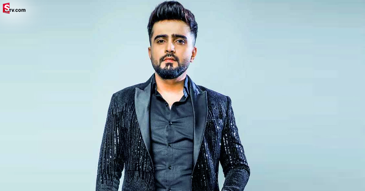 ప్రముఖ నటి భర్తపై రేప్ కేసు!