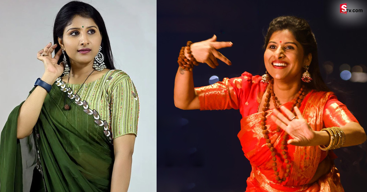 మరో వివాదంలో సింగర్ మంగ్లీ.. గుడిలో గుట్టుచప్పుడు కాకుండా..