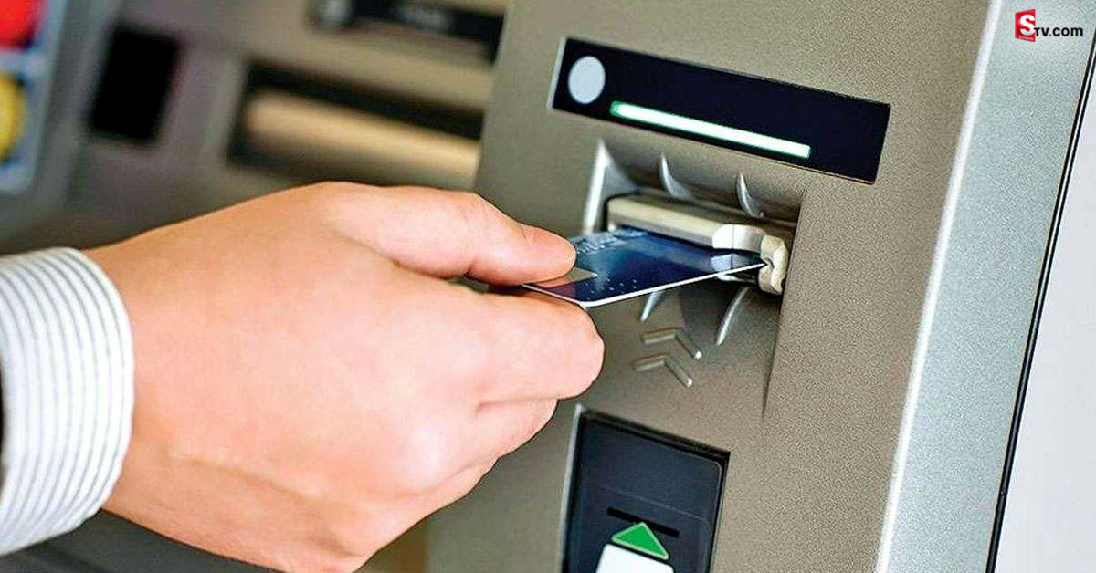 మీ ATM కార్డుపై రూ. 10 లక్షల బీమా ఉందని మీకు తెలుసా?