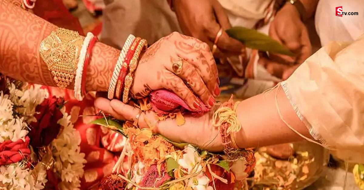 నాకిప్పుడే పెళ్లి వద్దు, దయచేసి నన్ను కాపాడండి!