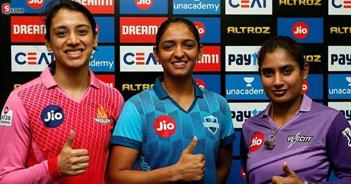మన ఉమెన్స్ ప్రీమియర్ లీగ్‌పై మండిపడుతున్న మిగతా దేశాలు! ఇంత అక్కసా?