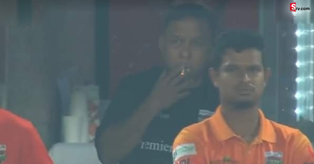 మ్యాచ్ మధ్యలో దూమపానం.. ఇలాంటివన్నీ బంగ్లా లీగ్ లోనే సాధ్యం!