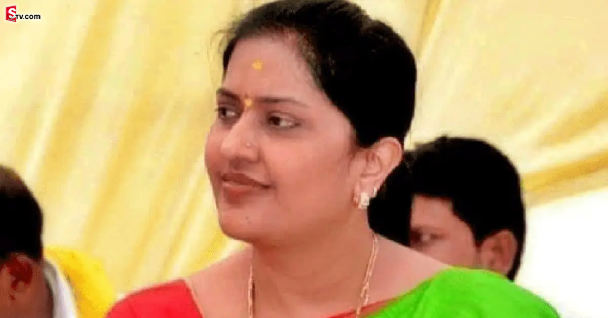 మహిళా ఎమ్మెల్సీకి చేదు అనుభవం.. ప్రజల ముందు చెంప దెబ్బ!