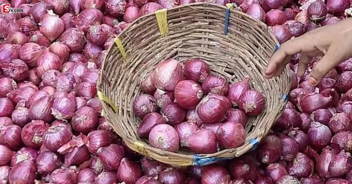 ఇక్కడ ఉల్లి రైతు ఏడుస్తుంటే.. అక్కడ కిలో ఉల్లి రూ.1200!