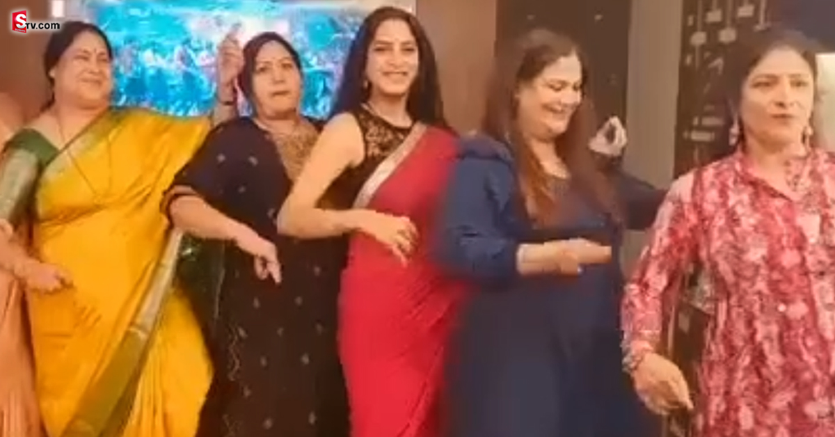 సురేఖావాణి సూపర్ స్టెప్పులు.. వాళ్లతో కలిసి అదిరిపోయే రేంజులో!