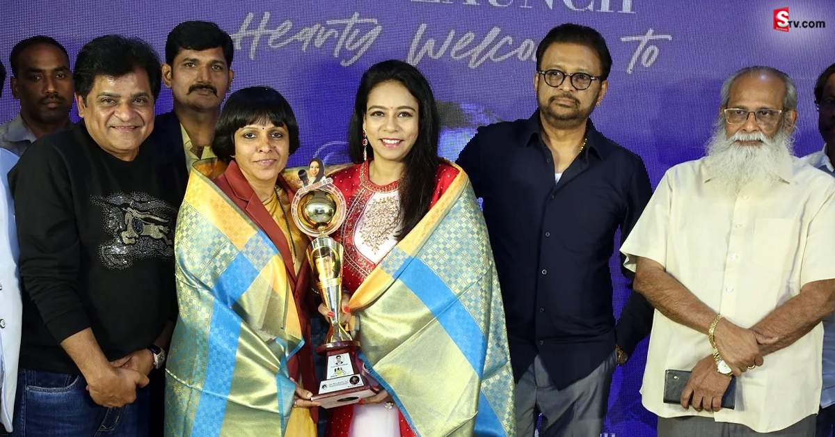 సినిమా పరిశ్రమకు వచ్చి 25 ఏళ్లు అయినా ఇప్పటికీ సొంత ఇల్లు లేదు : ఎం ఎం శ్రీలేఖ