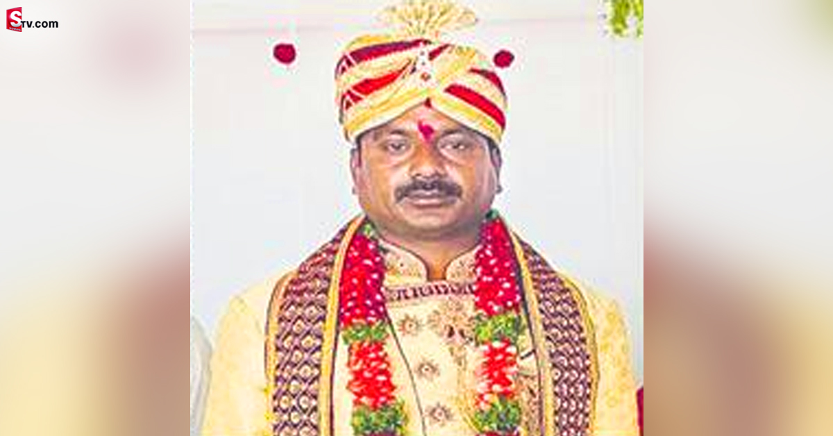 భార్య సమాధి పక్కనే భర్త ఆత్మహత్య.. కంటతడి పెట్టిస్తున్న విషాద ఘటన!