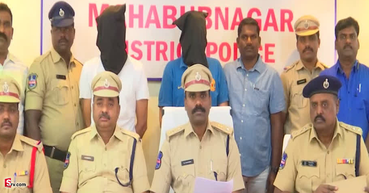 ఏటీఎం బ్రేక్ చెయ్యకుండానే డబ్బులు దోచేస్తున్న కేటుగాళ్లు.. ఆ టెక్నాలజీ ఇదే..!