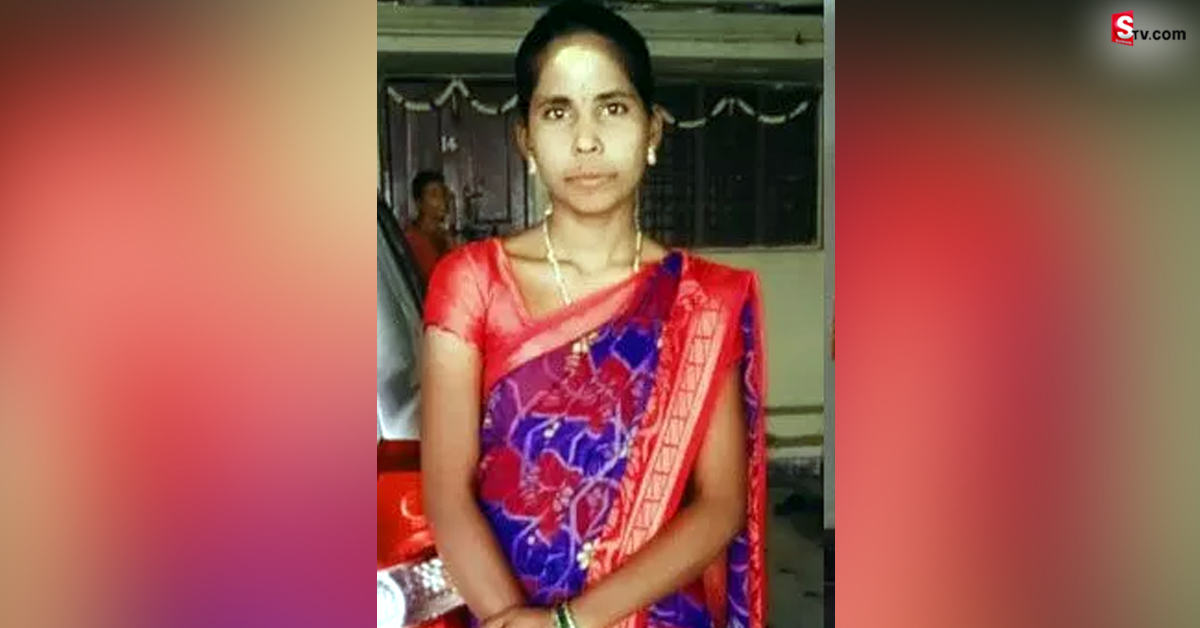 బ్లాక్ మెయిల్ తో భార్యను నమ్మించాడు.. పాపం, అది నిజమని తెలియని భార్య..!